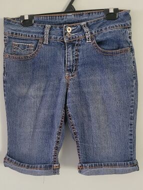 Girls V.S.H. Blue Strech Denim Knee-Length Jeans Shorts